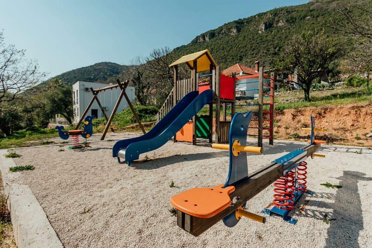 شقة Acacia Hill A3 Ðenovići المظهر الخارجي الصورة