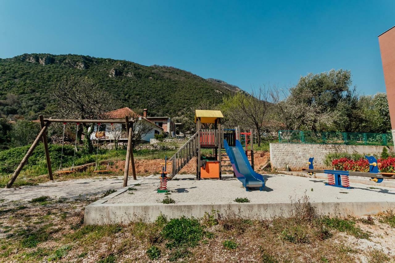 شقة Acacia Hill A3 Ðenovići المظهر الخارجي الصورة